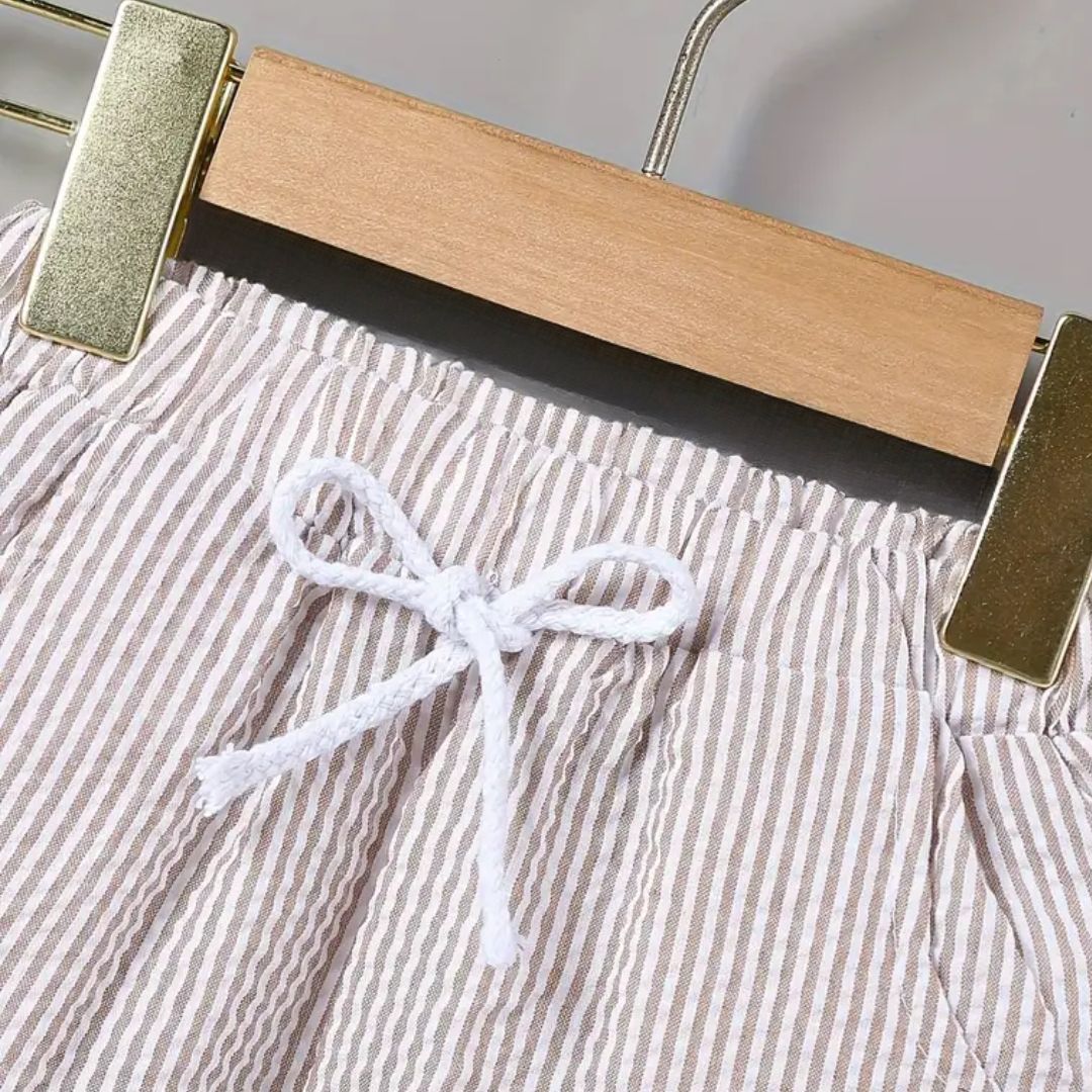 Conjunto camiseta y short casual con relieve